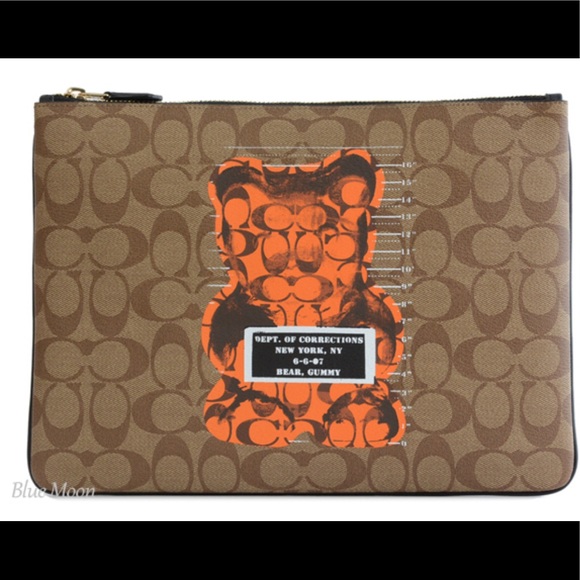 Coach Handbags - Authentic Vandal Gummy bag